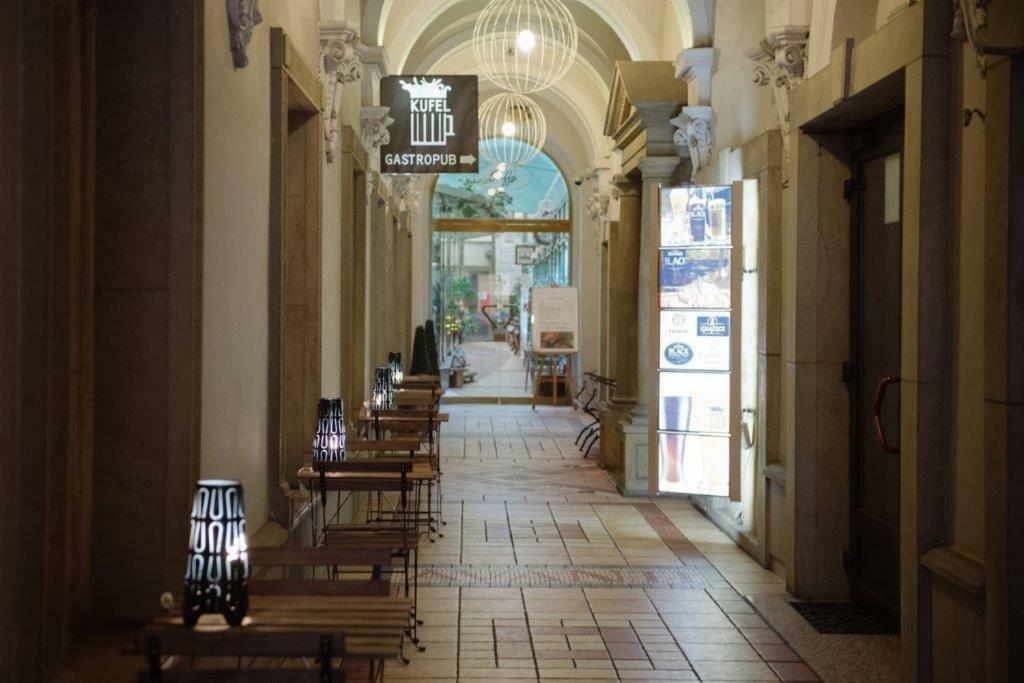 Avanti Palazzo Cracovie Extérieur photo